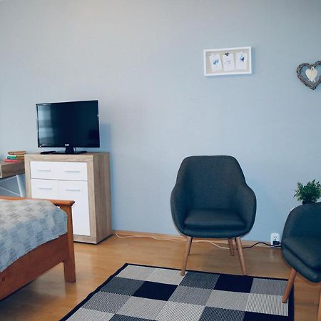 Szabadsag Apartman Pécs Exterior foto