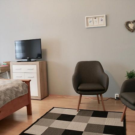 Ferienwohnung Szabadsag Apartman Pécs Exterior foto