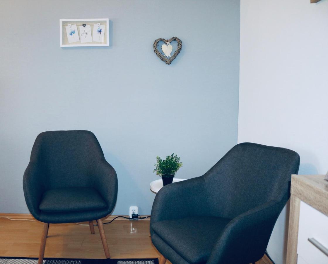 Szabadsag Apartman Pécs Exterior foto